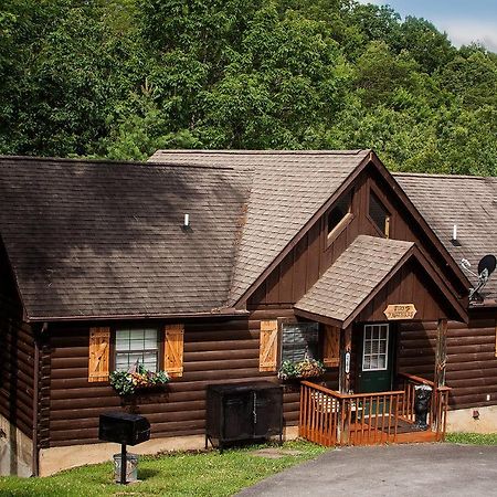 Idyllic Cabin With Hot Tub Less Than 2 Mi To Dollywood! Sevierville Kültér fotó